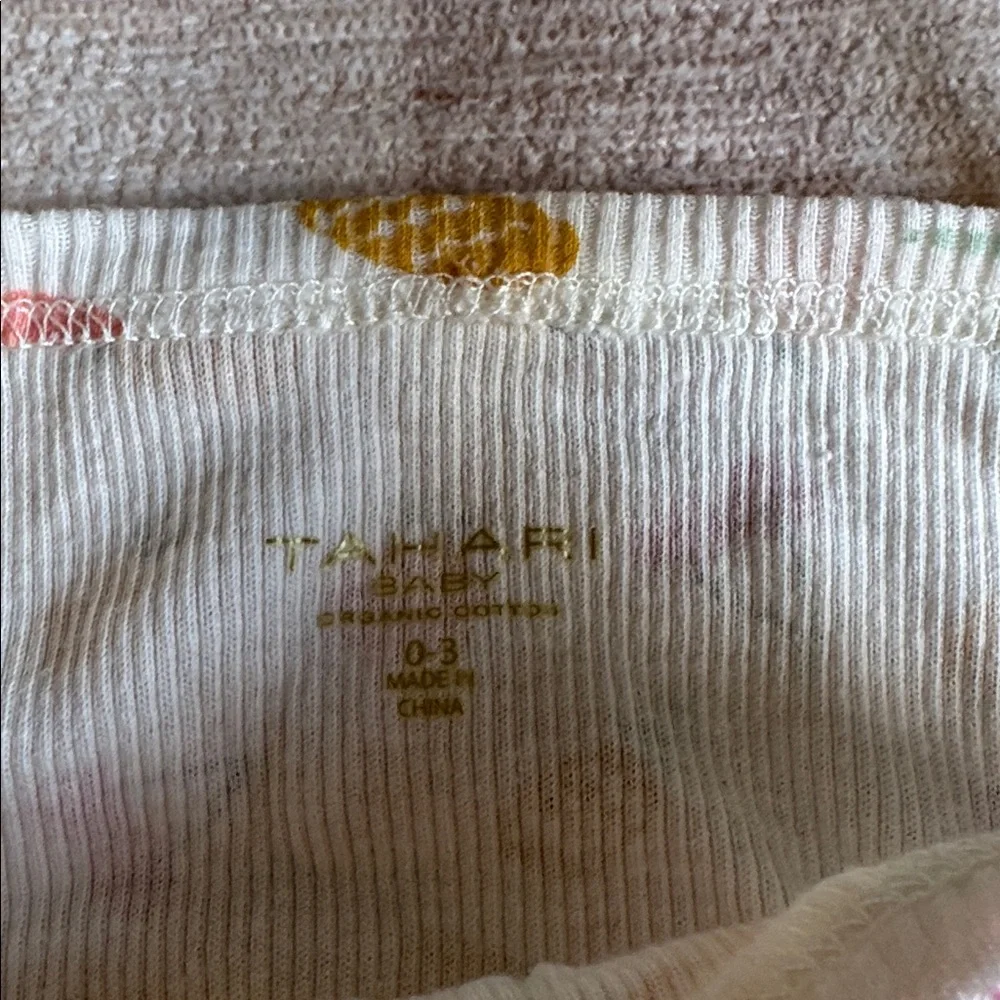 Tahari Fruit Print 2 Piece Set with Ruffled Bloomers size 0-3M
